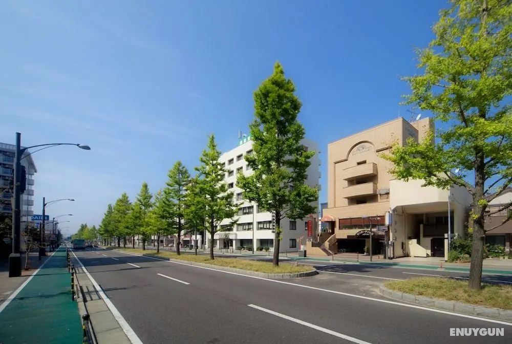 Hotel Sungarden Matsuyama - Konum Öne Çıkanlar