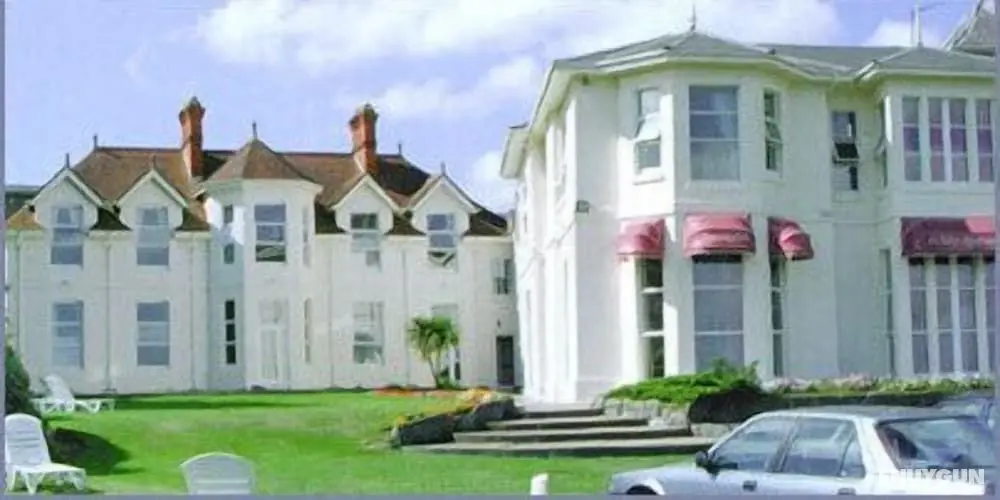 Sunningdale Apartments - Öne Çıkan Resim