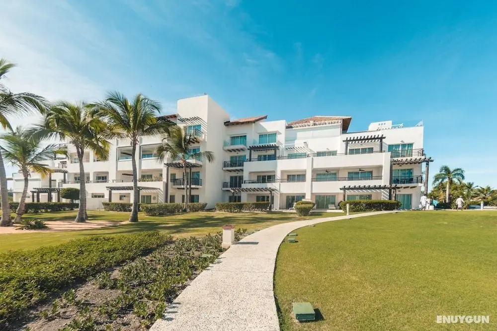 Sunny Beach View Apt at Punta Palmera CBB - Oda