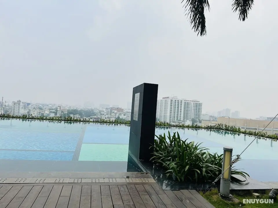 Sunrise City Apartment - Havuz