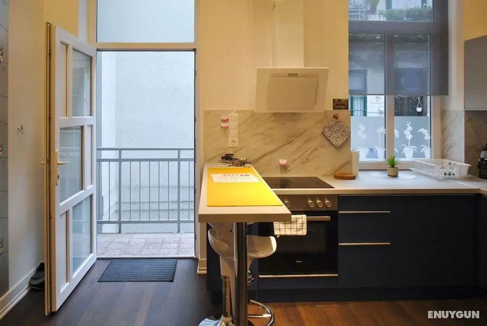 Sunset Central Apartment - Öne Çıkan Resim