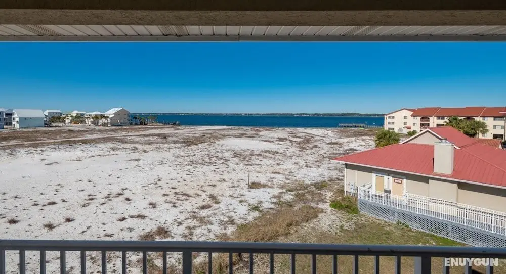 Sunset Harbor Beachview Condos - Oda Manzaraları
