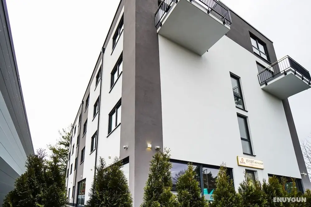 Sunset Hotel - Öne Çıkan Resim