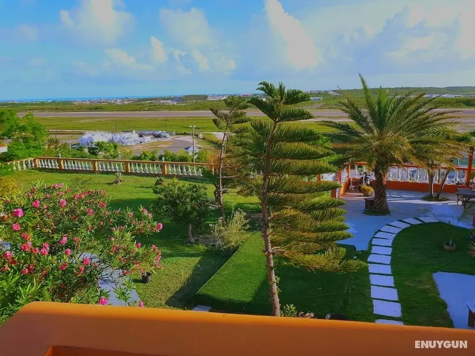 Sunset Ridge Hotel - Konum Öne Çıkanlar