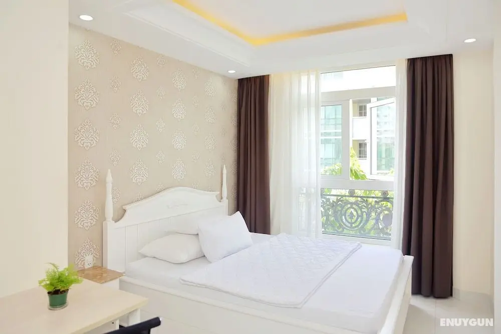 Sunshine Hotel - Öne Çıkan Resim