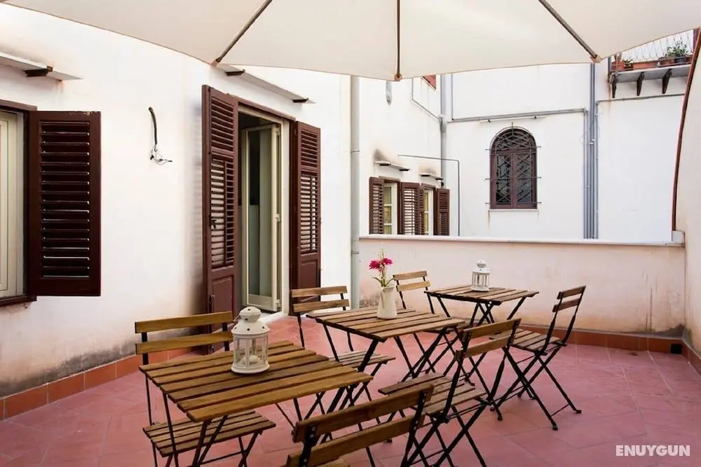Sunshine Hostel - Dış Mekanlar
