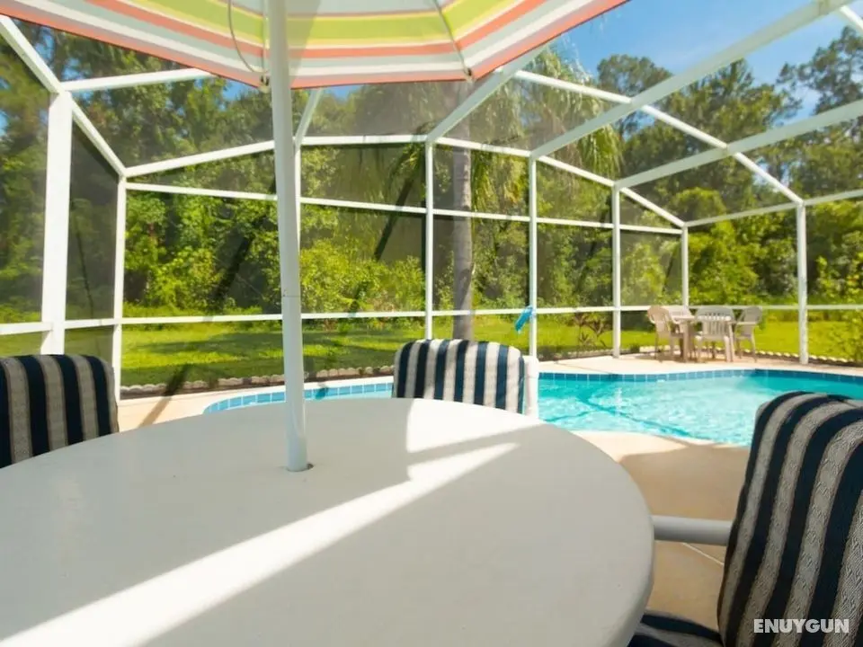 Sunshine, Love, and Happiness in a Home Thats Cute as a Button - 3BD 2552 - Havuz