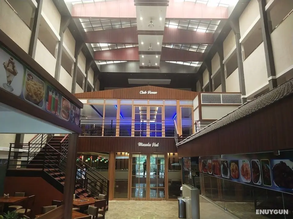 Sunstar Residency & Food Plaza Pala - Öne Çıkan Resim