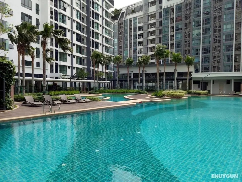 Sunway Velocity with KLCC View - AJ Home - Havuz