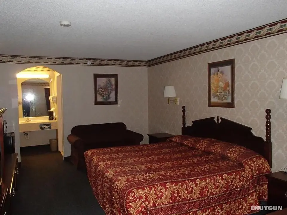 Super 8 by Wyndham Dallas South - Genel