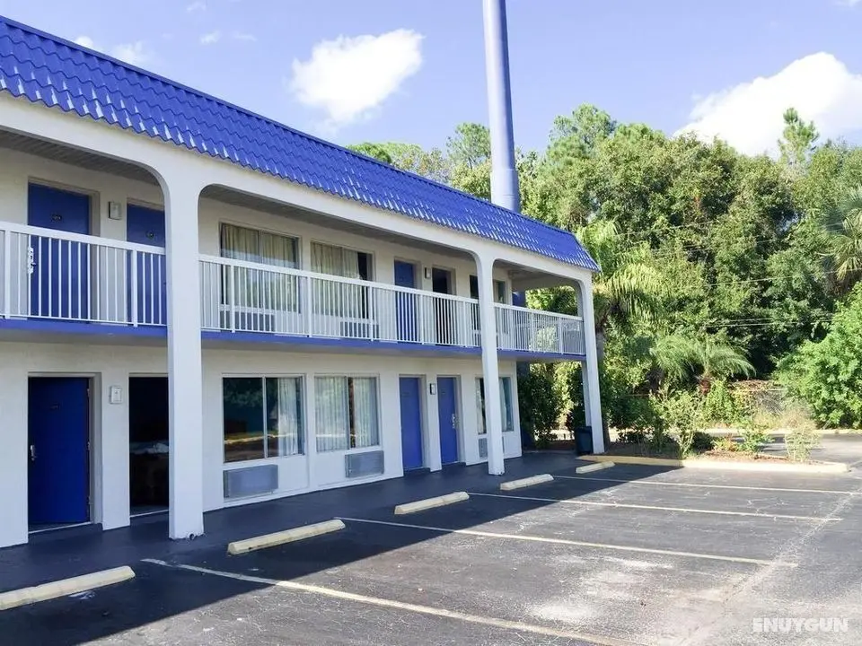 Super 8 Motel - Speedway - Genel