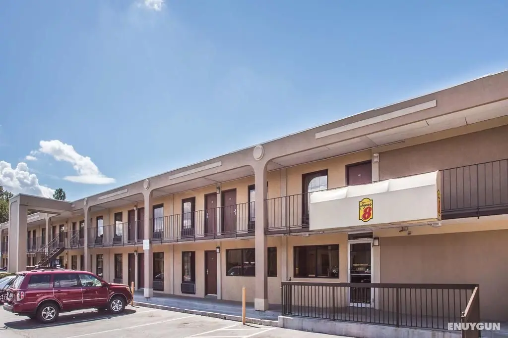Super 8 by Wyndham Camp Springs/Andrews AFB DC - Genel