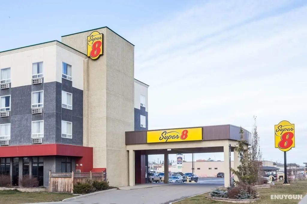 Super 8 by Wyndham Edson - Genel