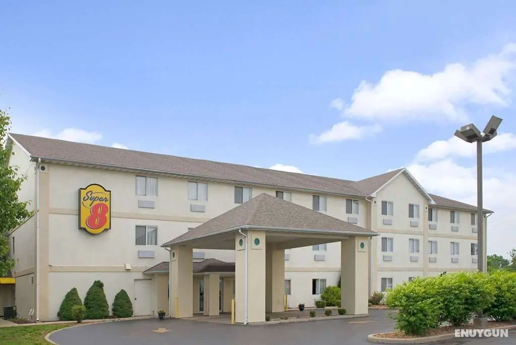 Super 8 by Wyndham Pontoon Beach IL/St. Louis MO - Genel