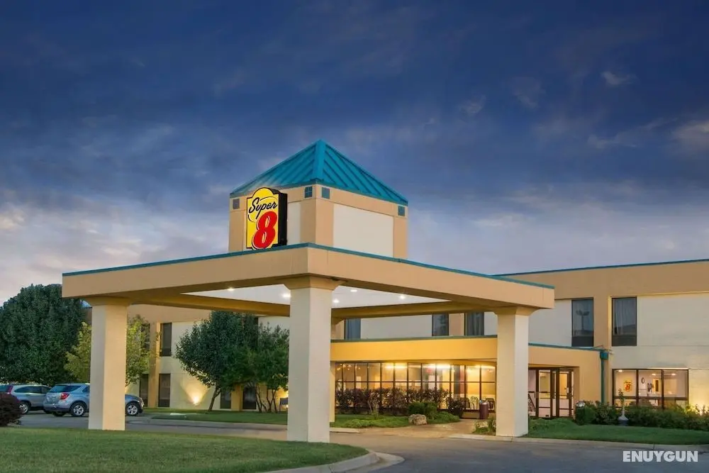 Super 8 by Wyndham Wichita South - Öne Çıkan Resim