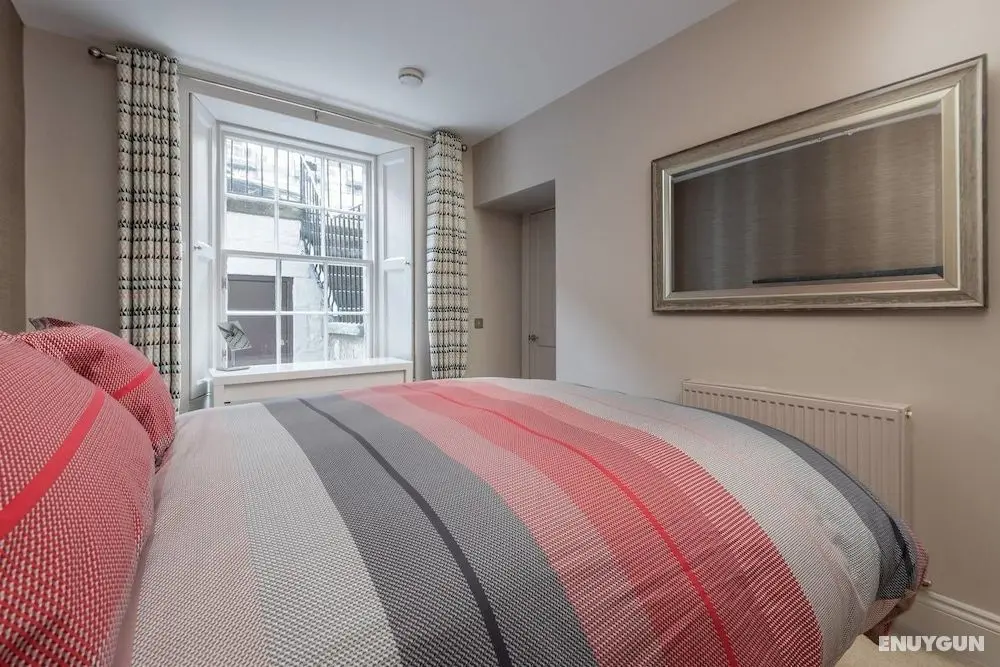 Super Central Luxury Edinburgh Apartment - Oda