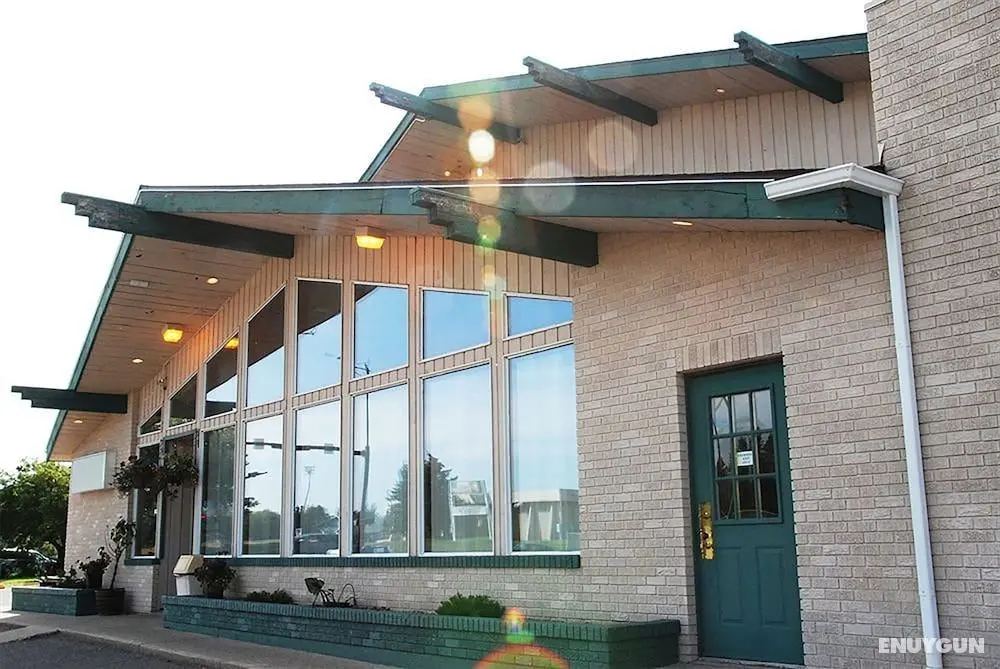 Superlodge Canada Lethbridge - Öne Çıkan Resim