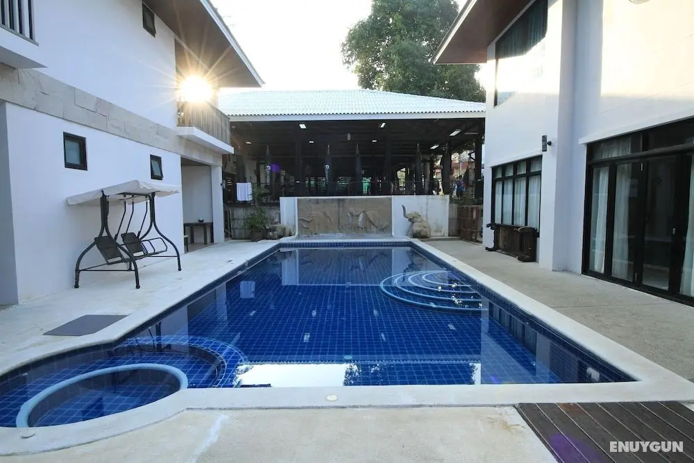Superpro Samui - Havuz