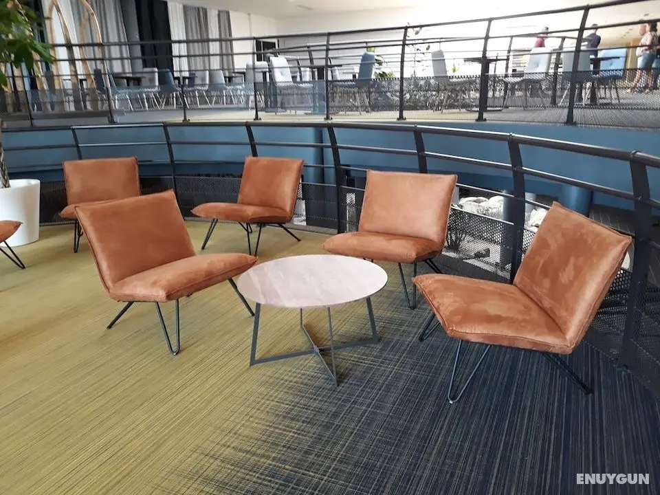 Sure Hotel by Best Western Nantes Beaujoire - Lobi