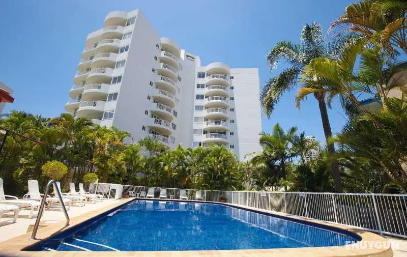 Surf Parade Resort - Genel