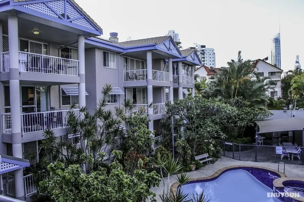 Surfers Beach Holiday Apartments - Öne Çıkan Resim