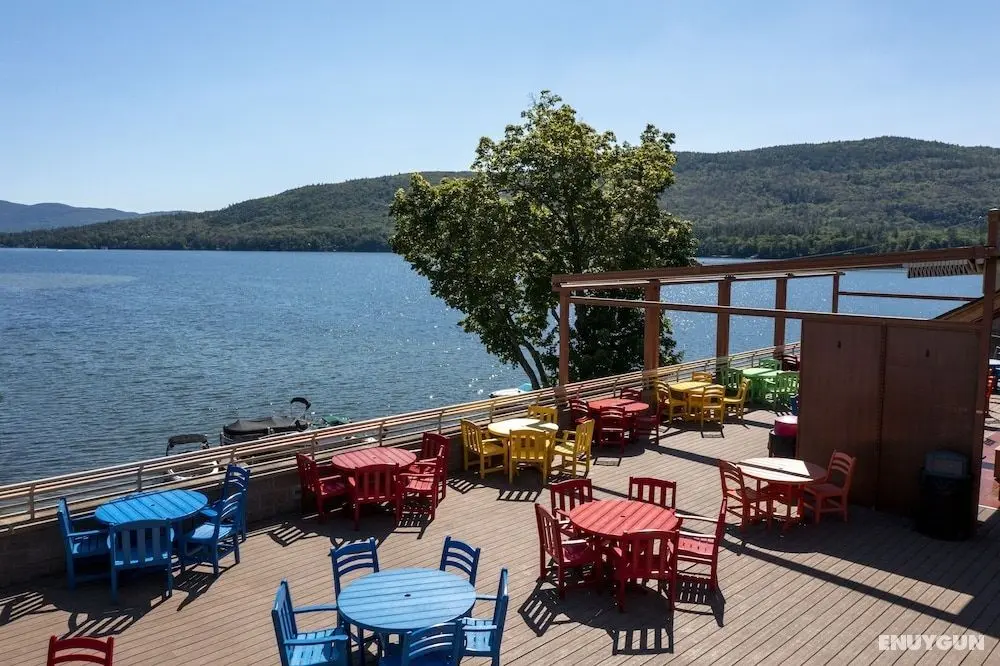Surfside On The Lake - Öne Çıkan Resim