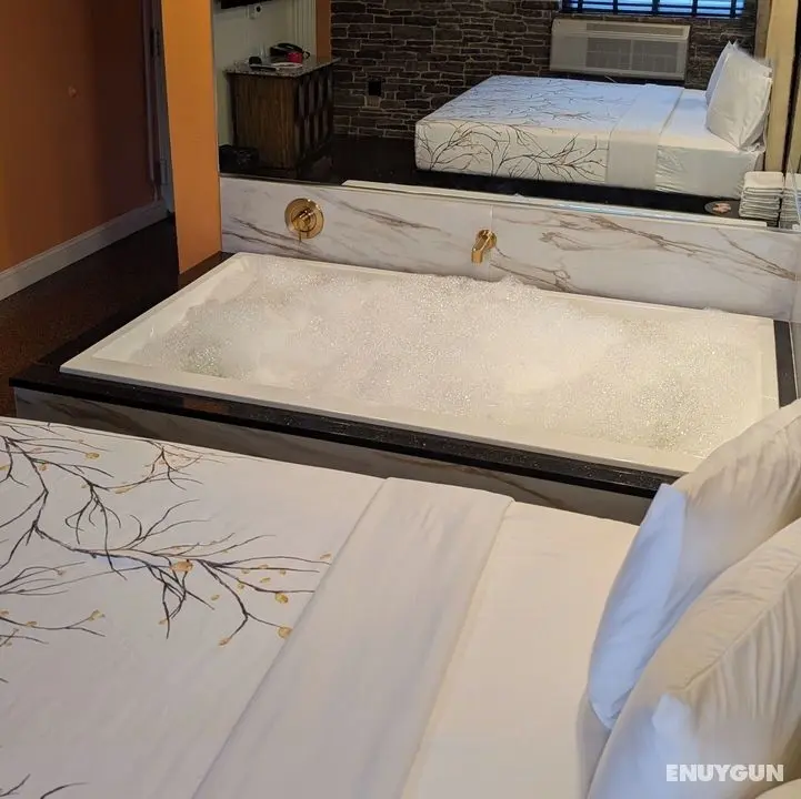 Surfside Motel - Öne Çıkan Resim