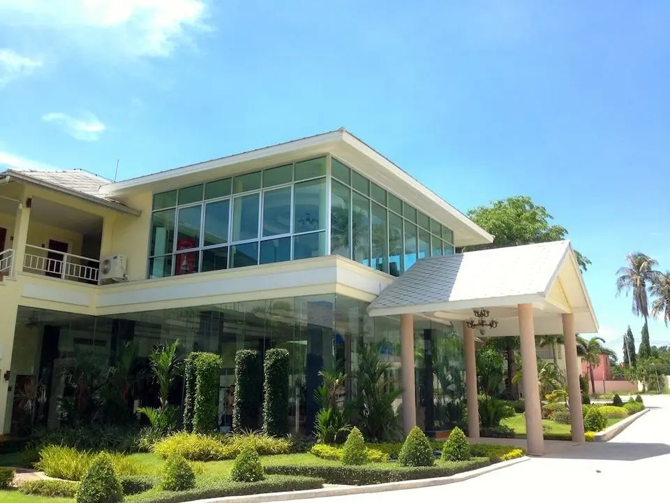 Suwan Driving Range and Resort - Öne Çıkan Resim
