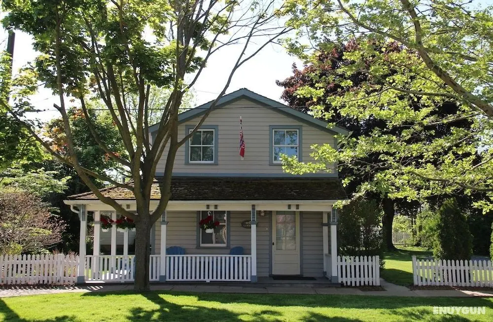 The Swayze Cottage - Öne Çıkan Resim