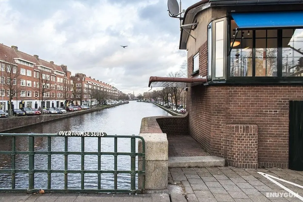 SWEETS - Overtoomsesluis - Öne Çıkan Resim