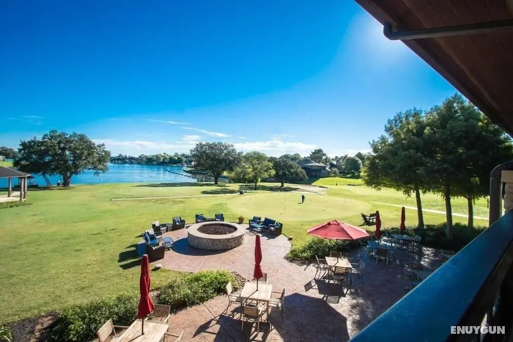 Sweetwater at Lake Conroe - Dış Mekanlar
