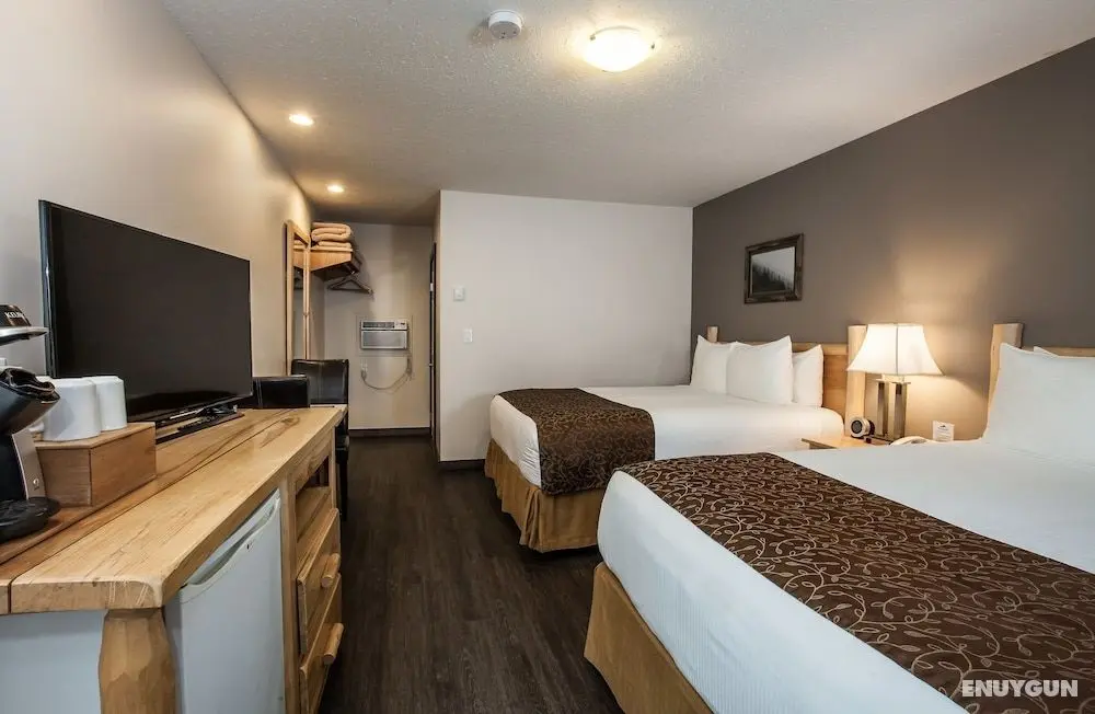 Swiss Chalet Motel - Öne Çıkan Resim
