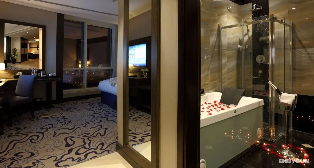 Swiss International Royal Hotel Riyadh - Oda
