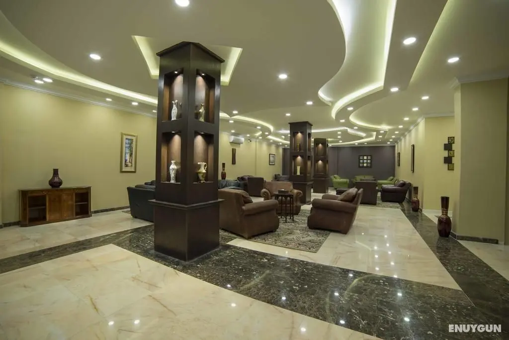 Swiss Spirit Hotel & Suites Turaif - Genel