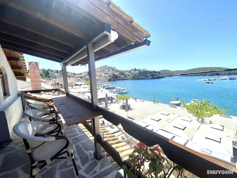 Sybota Seaside Retreat - Chique Marina Loft - Öne Çıkan Resim