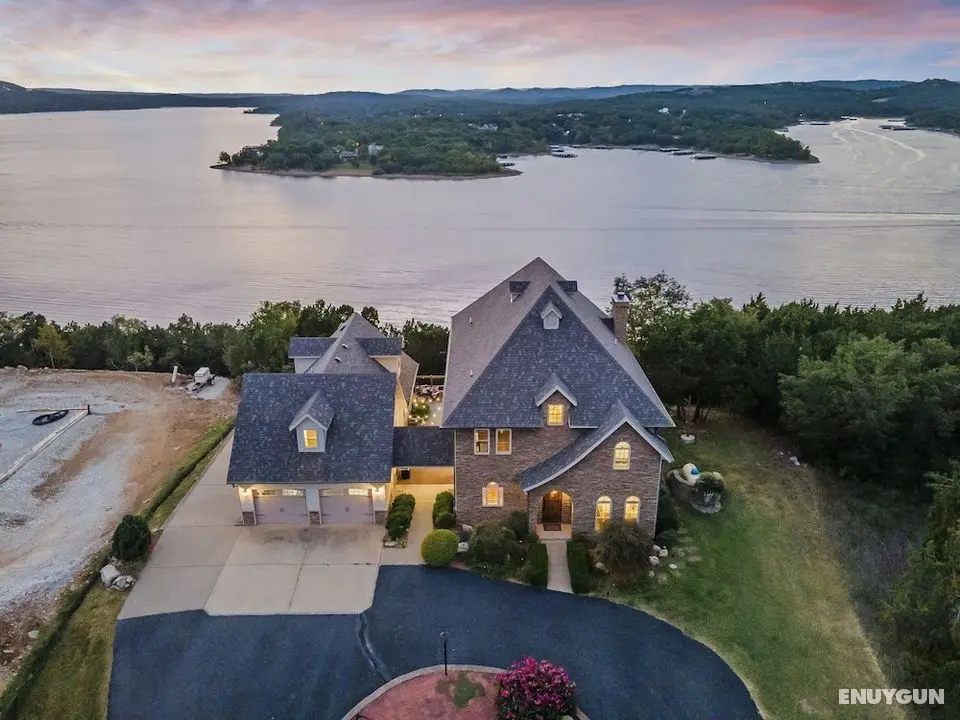 Table Rock Manor at Whitefish Bay - Öne Çıkan Resim