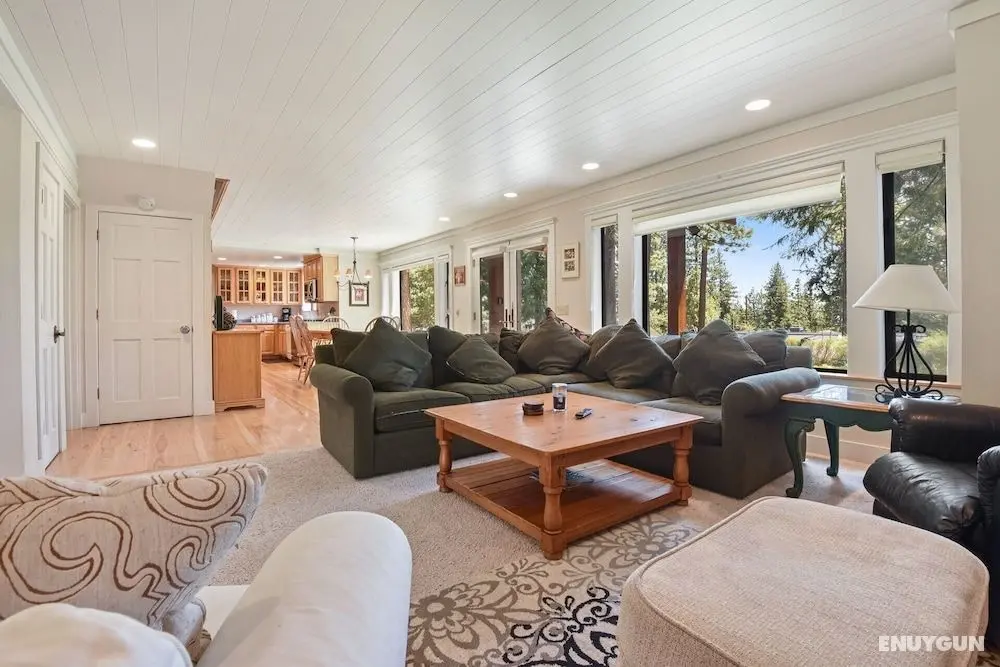 Tahoe Highlands Hideaway - Öne Çıkan Resim