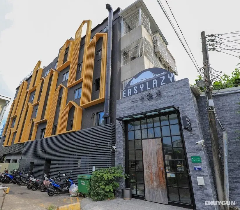 Taichung Easylazy Inn - Dış Mekan