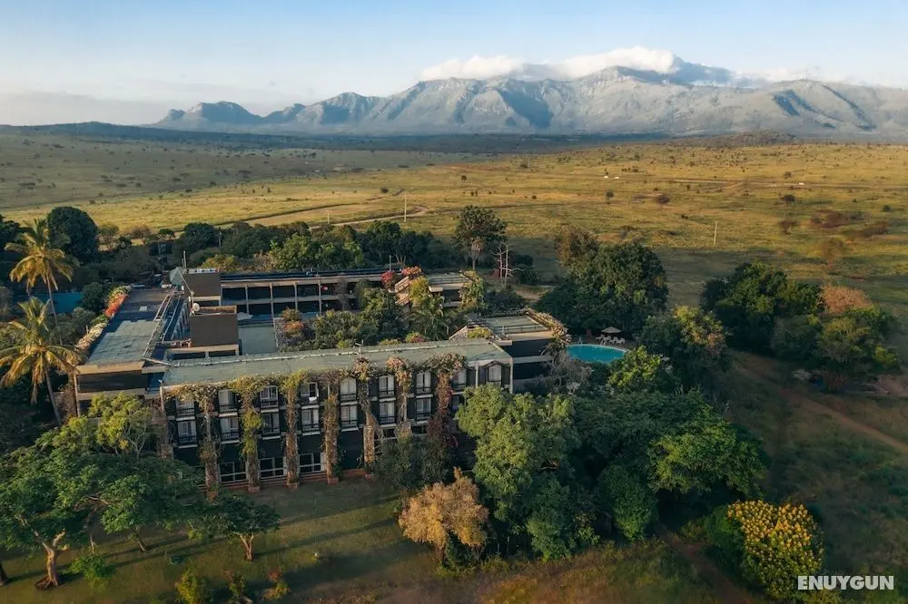 Taita Hills Safari Resort & Spa - Öne Çıkan Resim