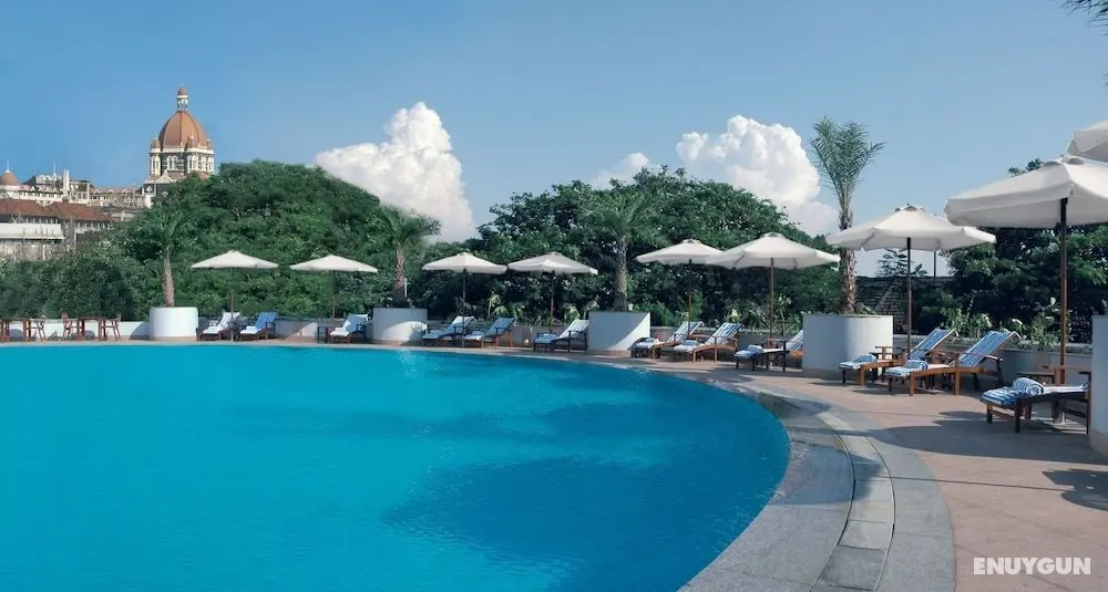 Taj Wellington Mews Luxury Residences - Havuz