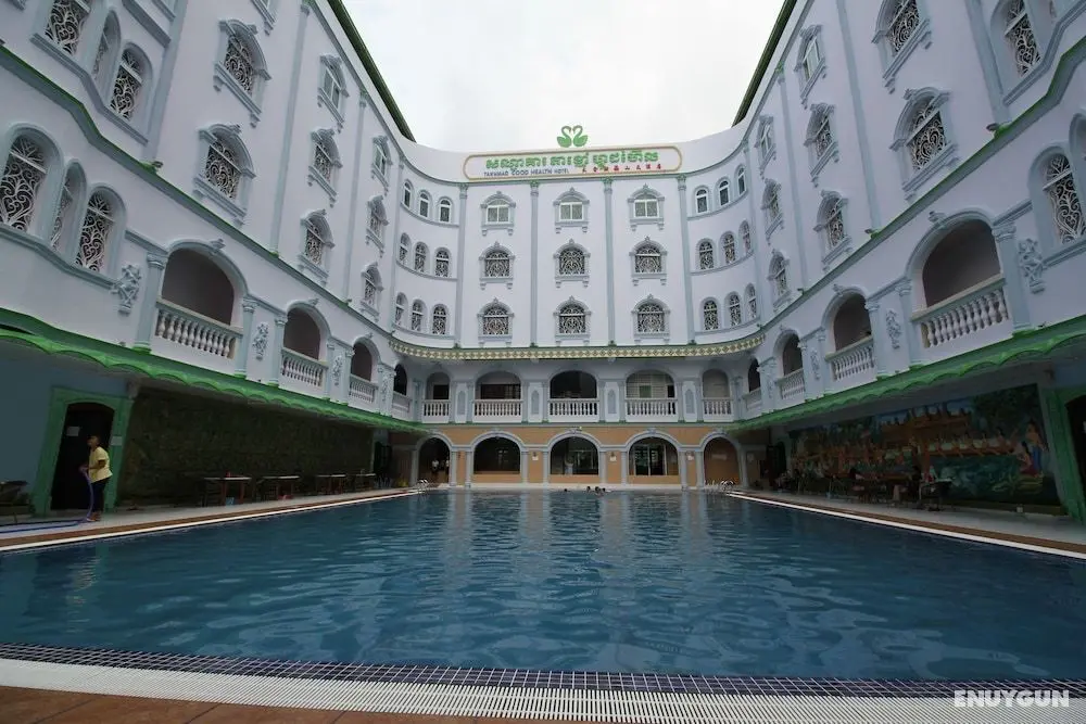 Takhmao Good Health Hotel - Havuz