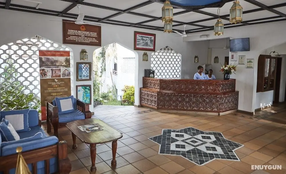 Tamarind Village Apartments - Lobi