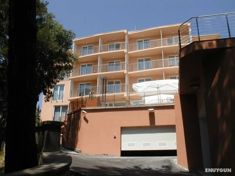 Hotel Tamaris - Otopark