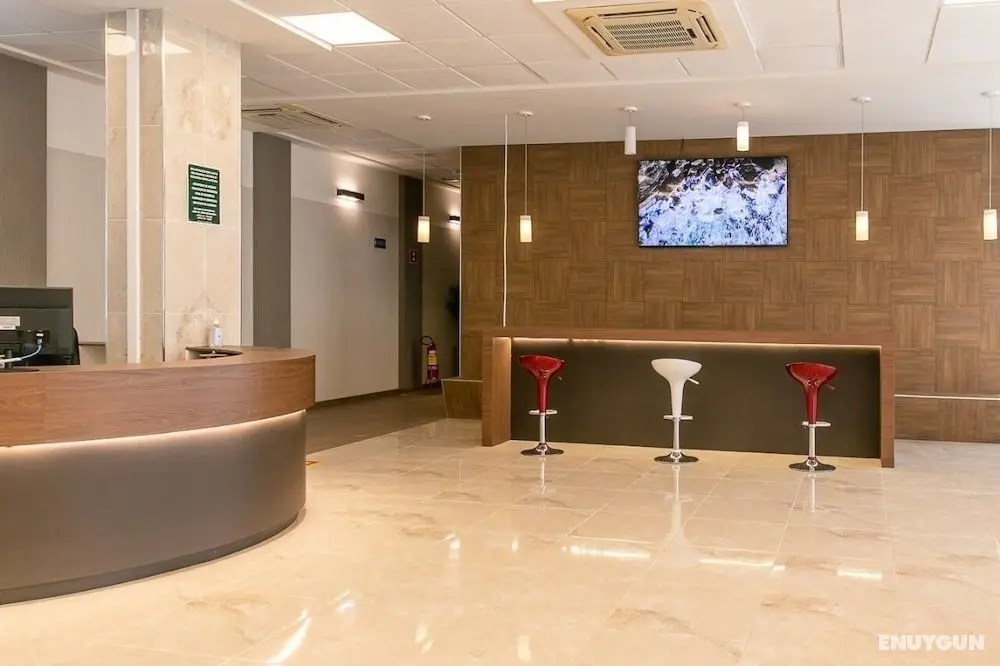 Tango Suites & coworking - Lobi