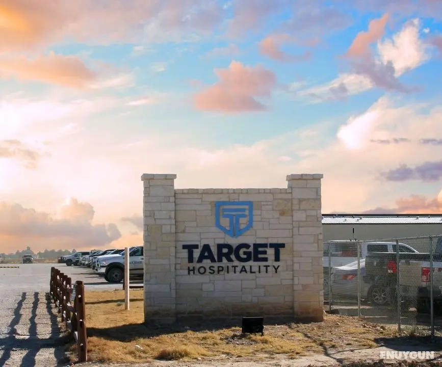 Target Hospitality - Carlsbad Lodge - Öne Çıkan Resim