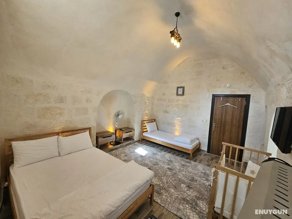 Tarihi Midyat Acar Konağı-Butik Otel-Müstakil Konaklama - Oda