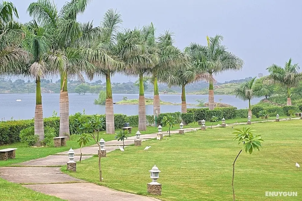 Tatsaraasa Resort and Spa Udaipur - Dış Mekan
