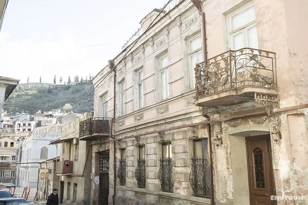 Tbilisi Core: Aquarius - Dış Mekan