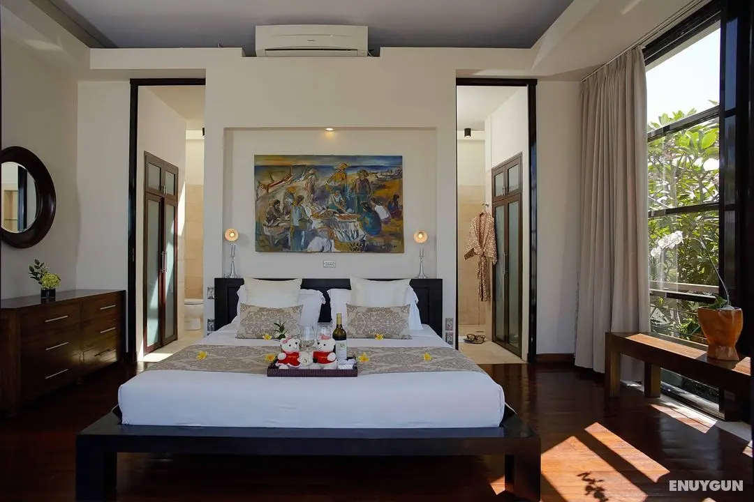 Temple Hill Residence - Genel