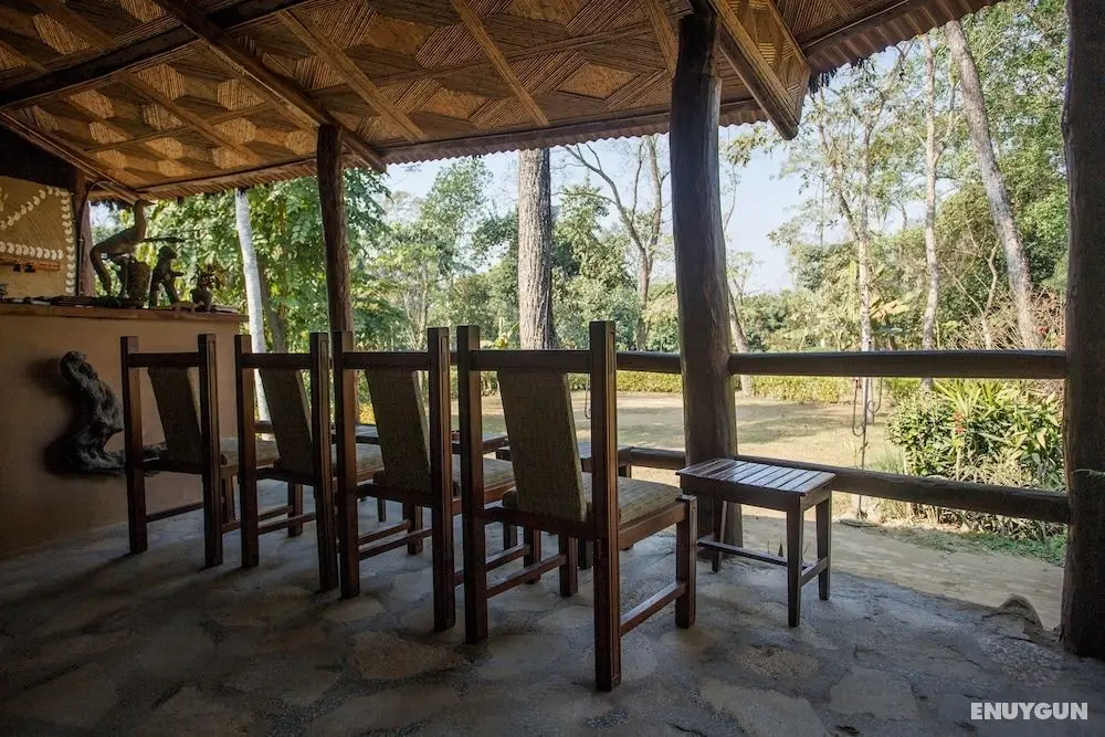 Temple Tiger Green Jungle Resort - Lobi